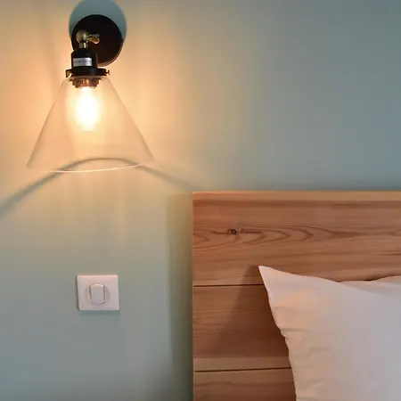 Domaine Du Chambon Hotel 3*