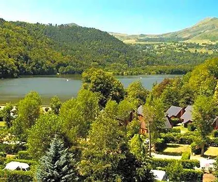 Domaine Du Chambon 호텔 3*