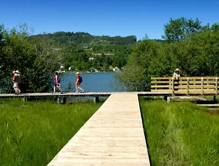 فندق Domaine Du Chambon 3*