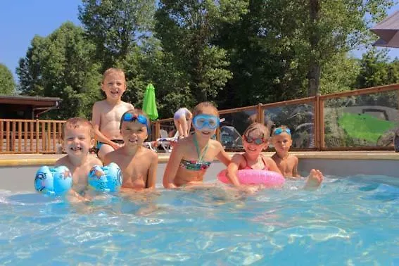 Domaine Du Chambon Hotel 3*