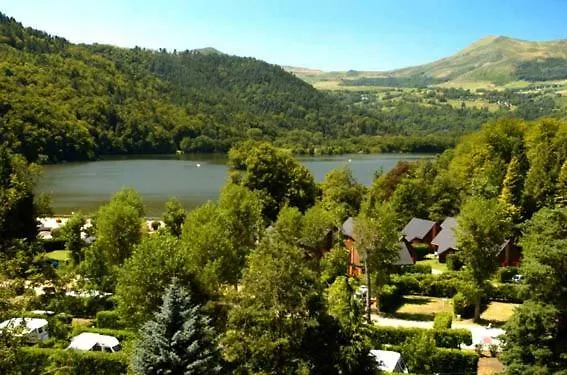 Hotel Domaine Du Chambon 3*